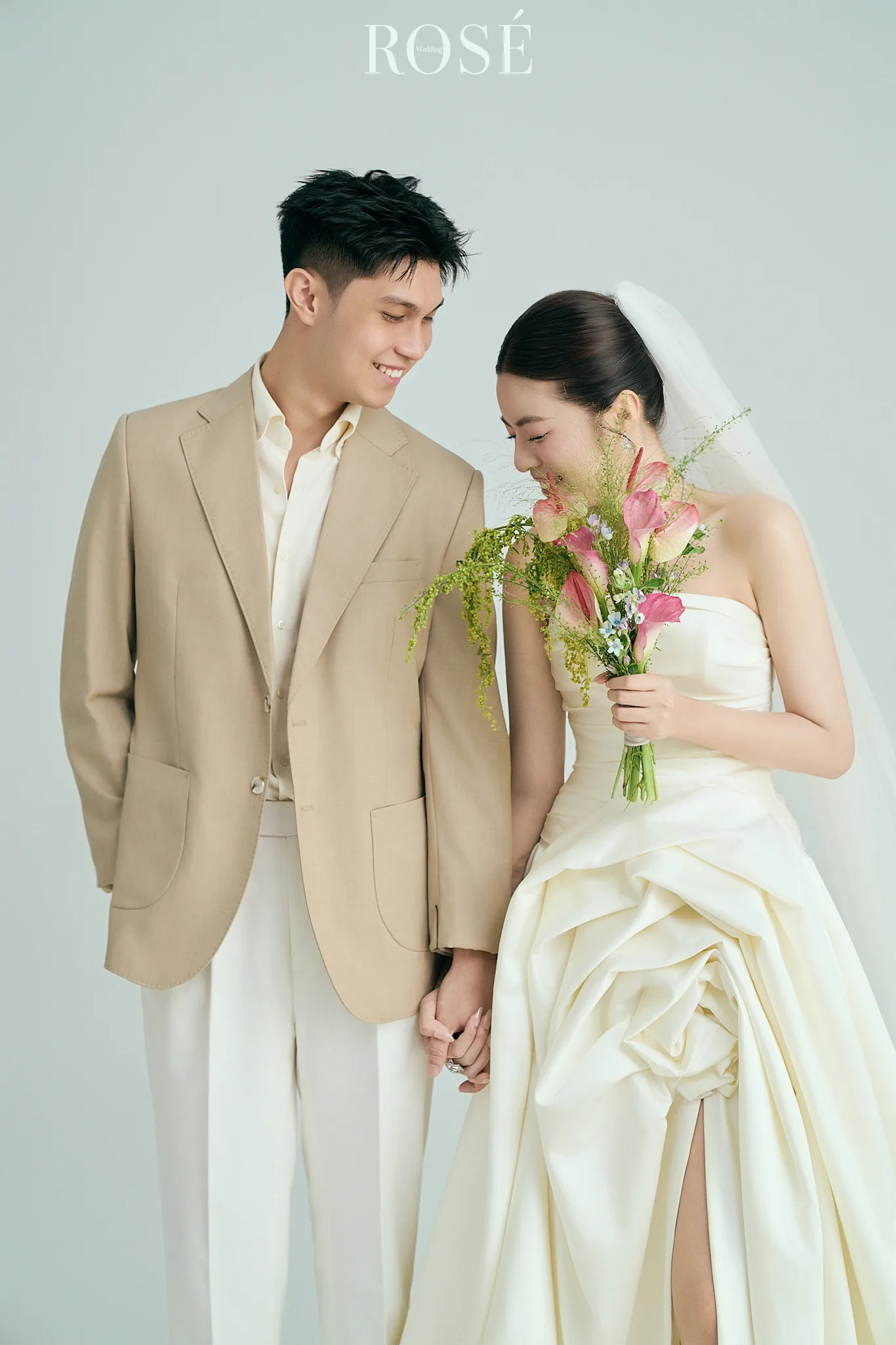 Tạp Chí Editorial · Rosé Wedding